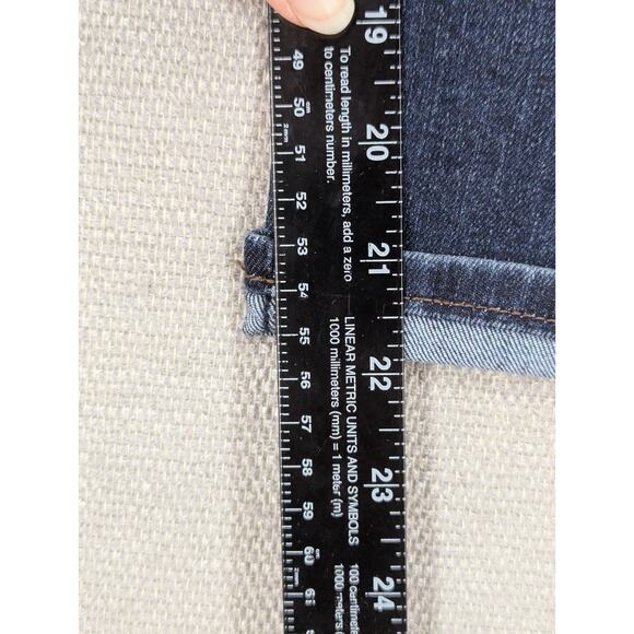Lee Riders Blue Jeans Midrise Capri Size 16M Regular Fit NWT -0625D163 - Picture 5 of 8